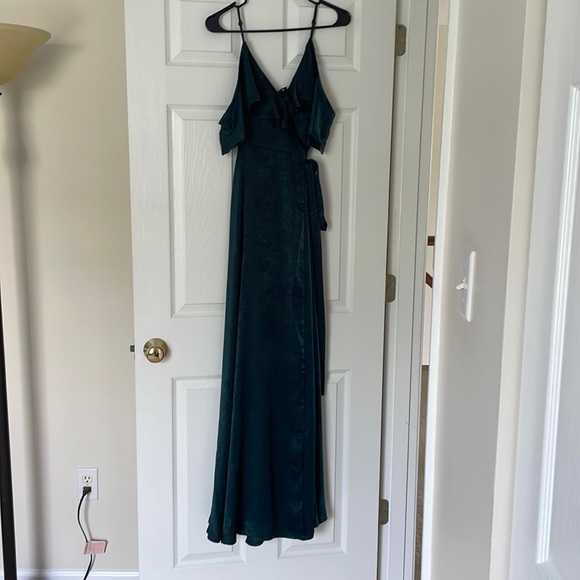 Lulus Dresses & Skirts - Lulu’s wrap dress